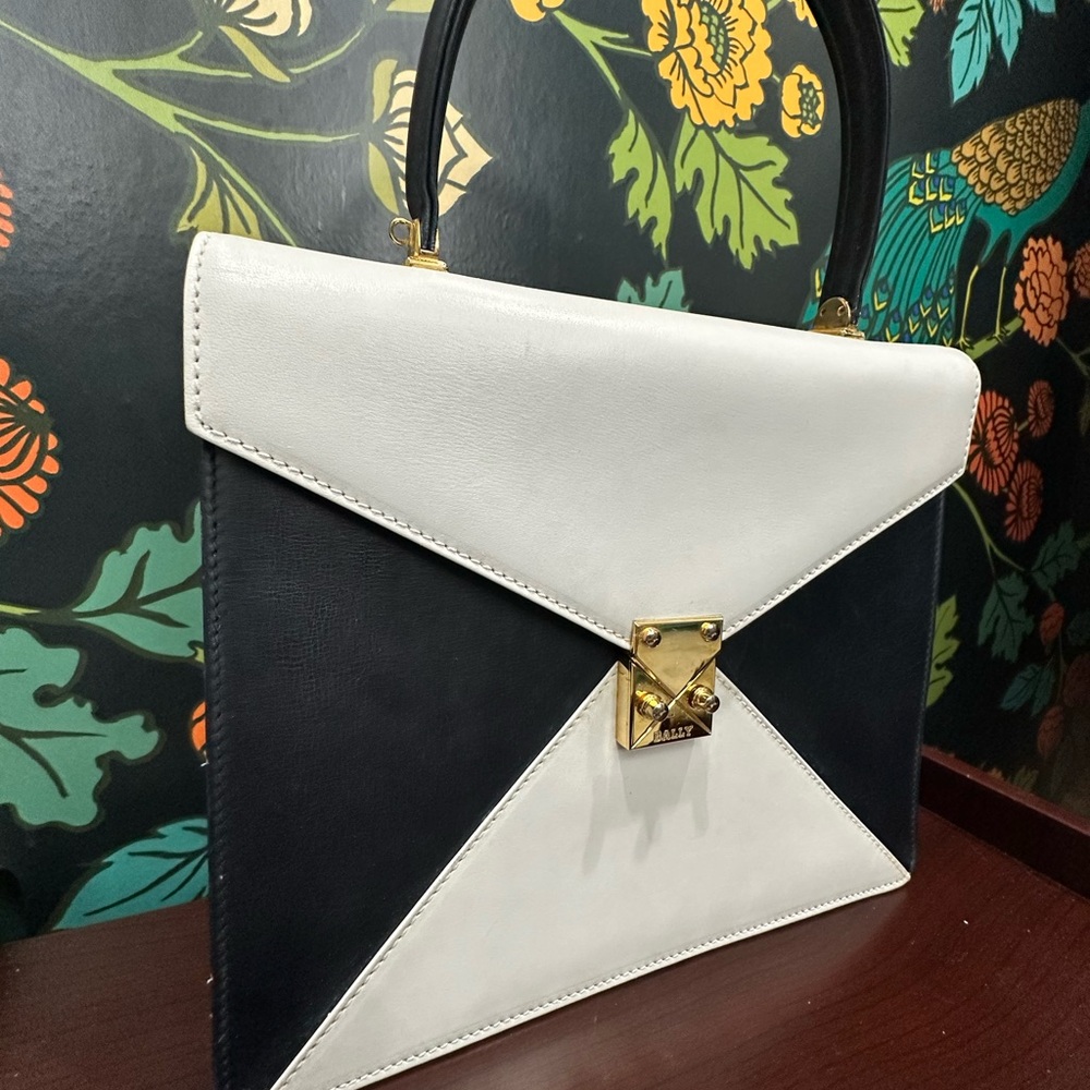 Bally Vintage 1980s Dark Navy & White Leather Top Handle Bag w/ Box, Xbody Strap - Picture 4 of 13